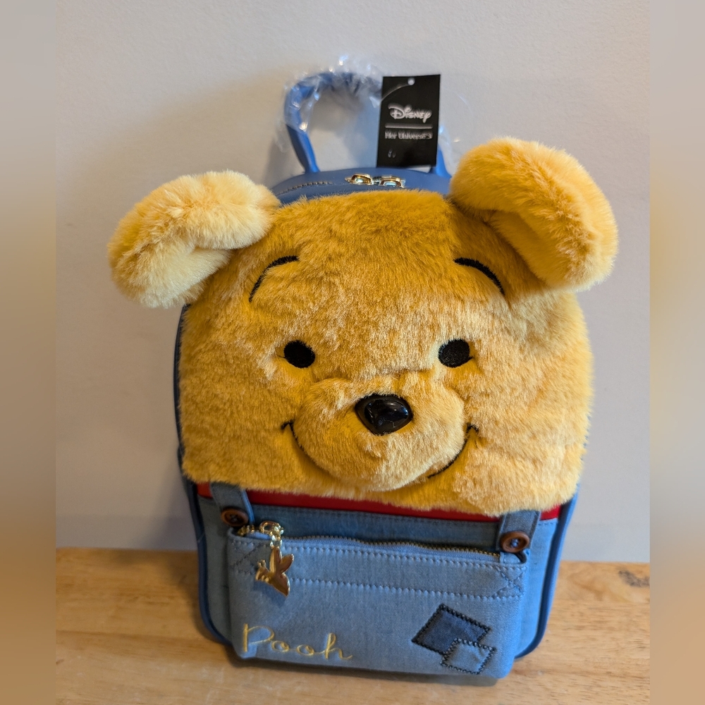 Her Universe Backpack Winnie the Pooh